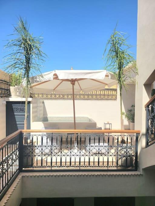 Riad Isahiac Avec Piscine En Exclusivite Marrakesh Luaran gambar